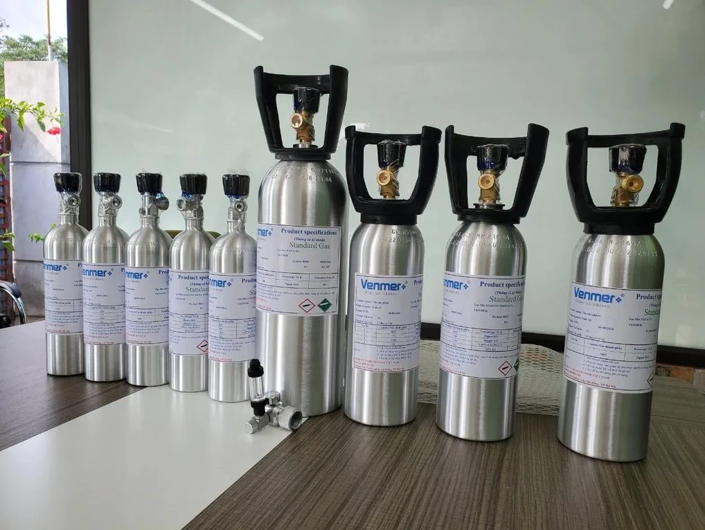 Khí hiệu chuẩn CO: 4% O2: 1% CO2: 20%, balance N2
